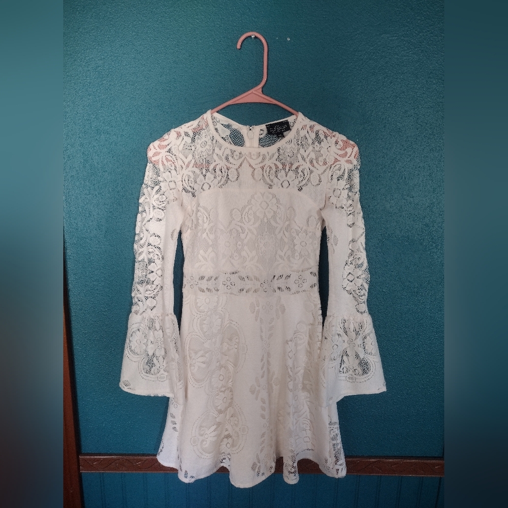Topshop White Lace Long-Sleeve Mini Dress